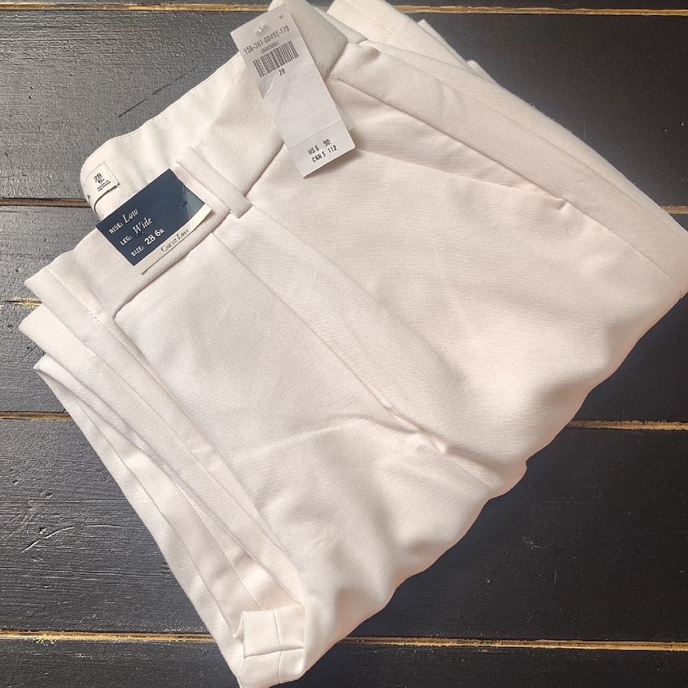 ABERCROMBIE & FITCH- WE WOMEN'S BEAUTIFUL OFF WHITE/CREAM  PANTS